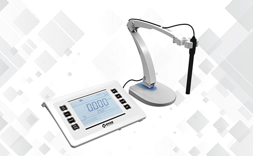 P902按鍵臺(tái)式電導(dǎo)率儀
